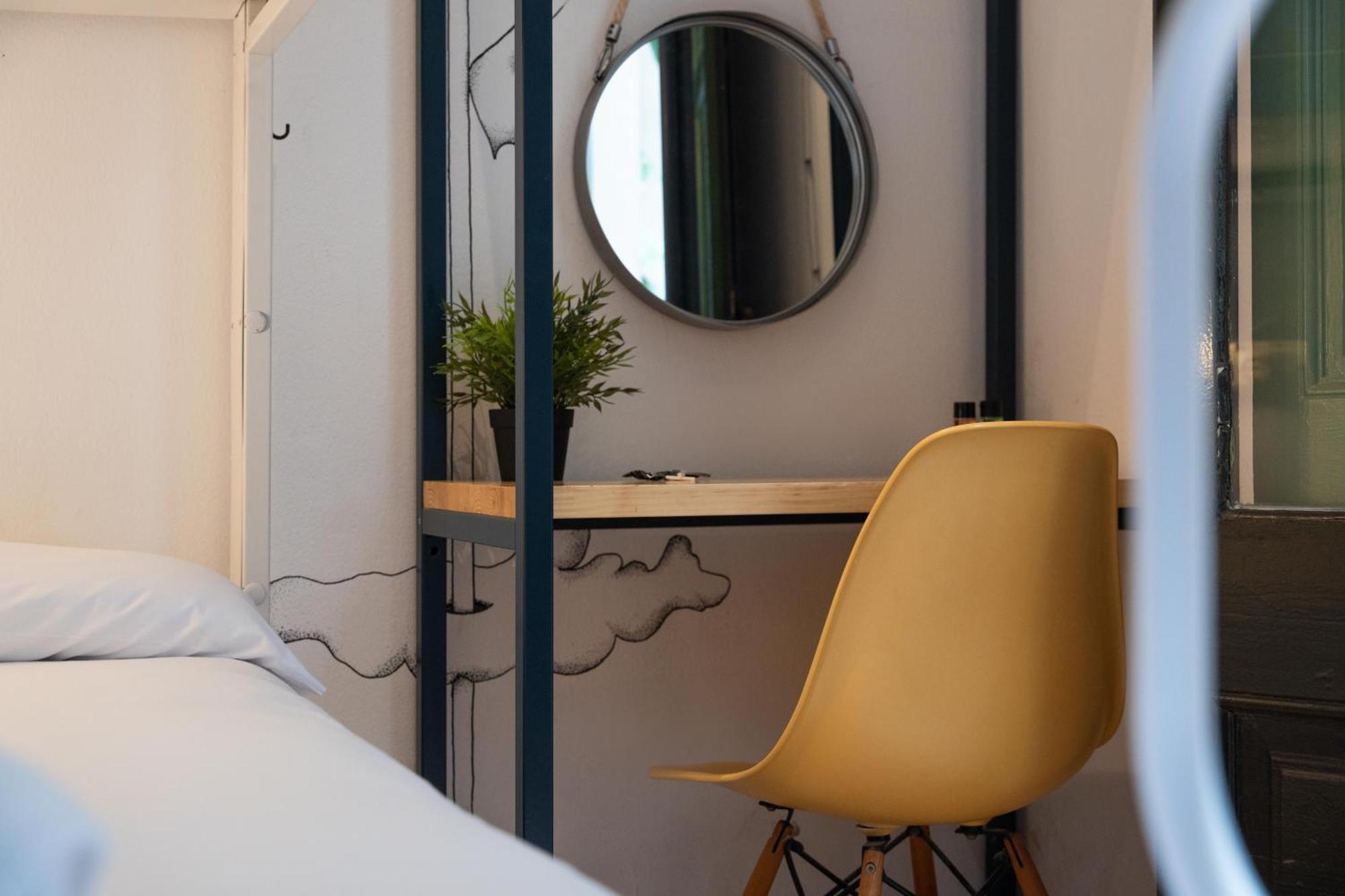 Zweibettzimmer mit Gemeinschaftsbad